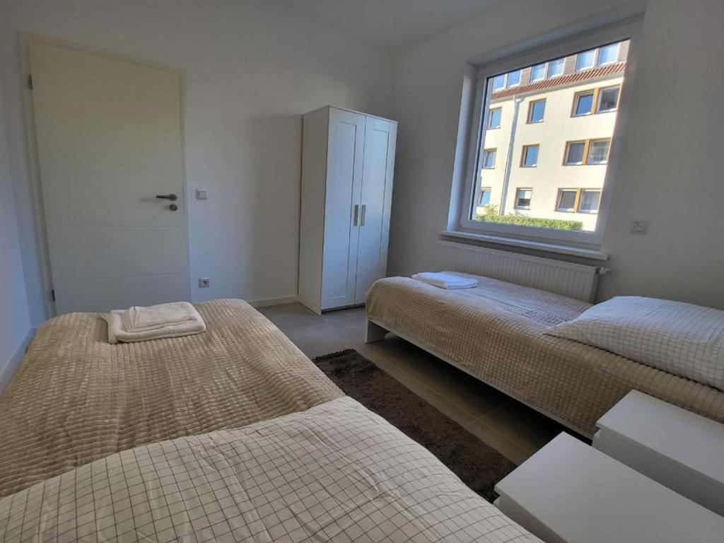Monteurzimmer Mit Zwei Einzelnen Betten In Einer 3Zi Wohnung Mit Kuche Und Bad Оснабрюк Екстер'єр фото